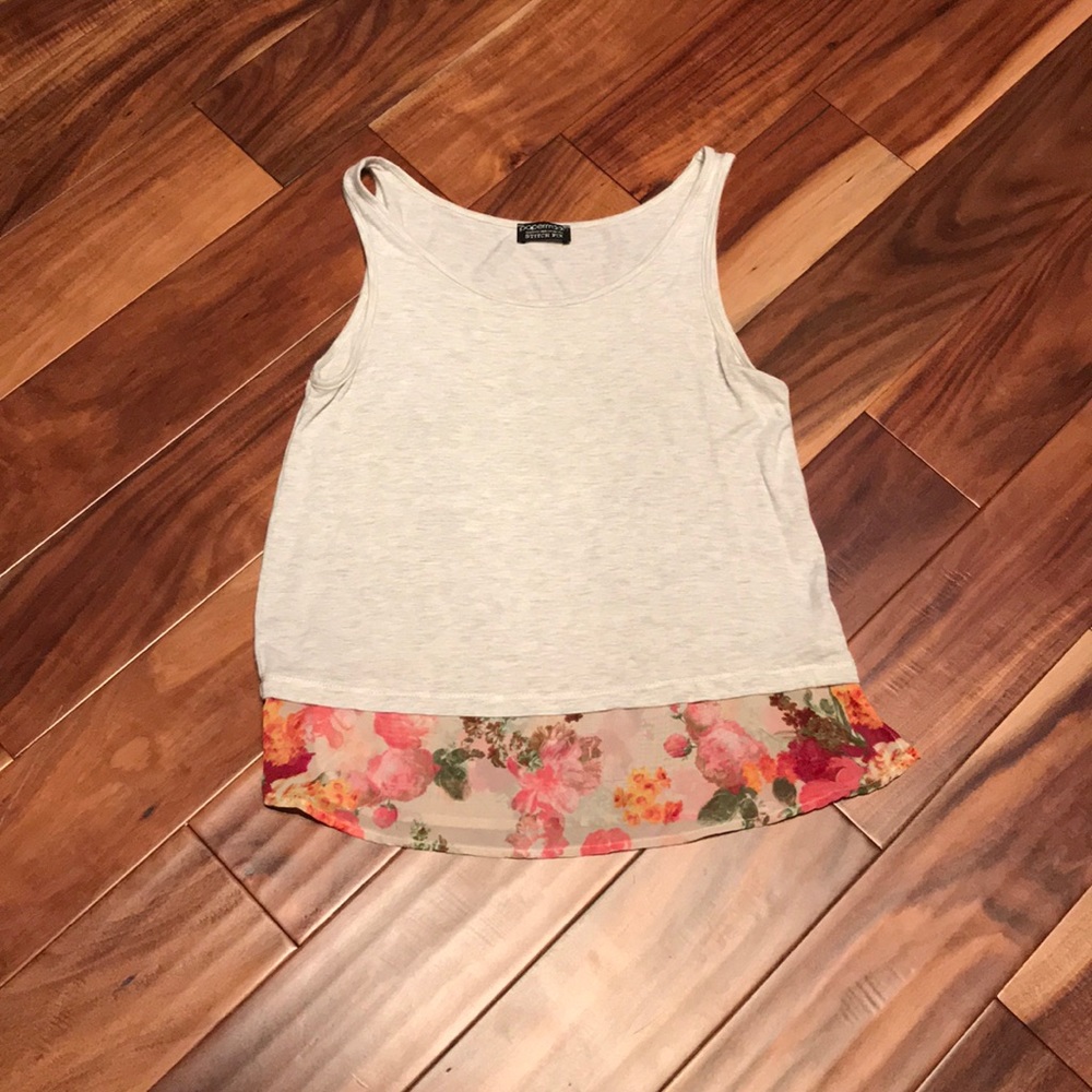 2/$20 Papermoon for Stitch Fix mixed media tank